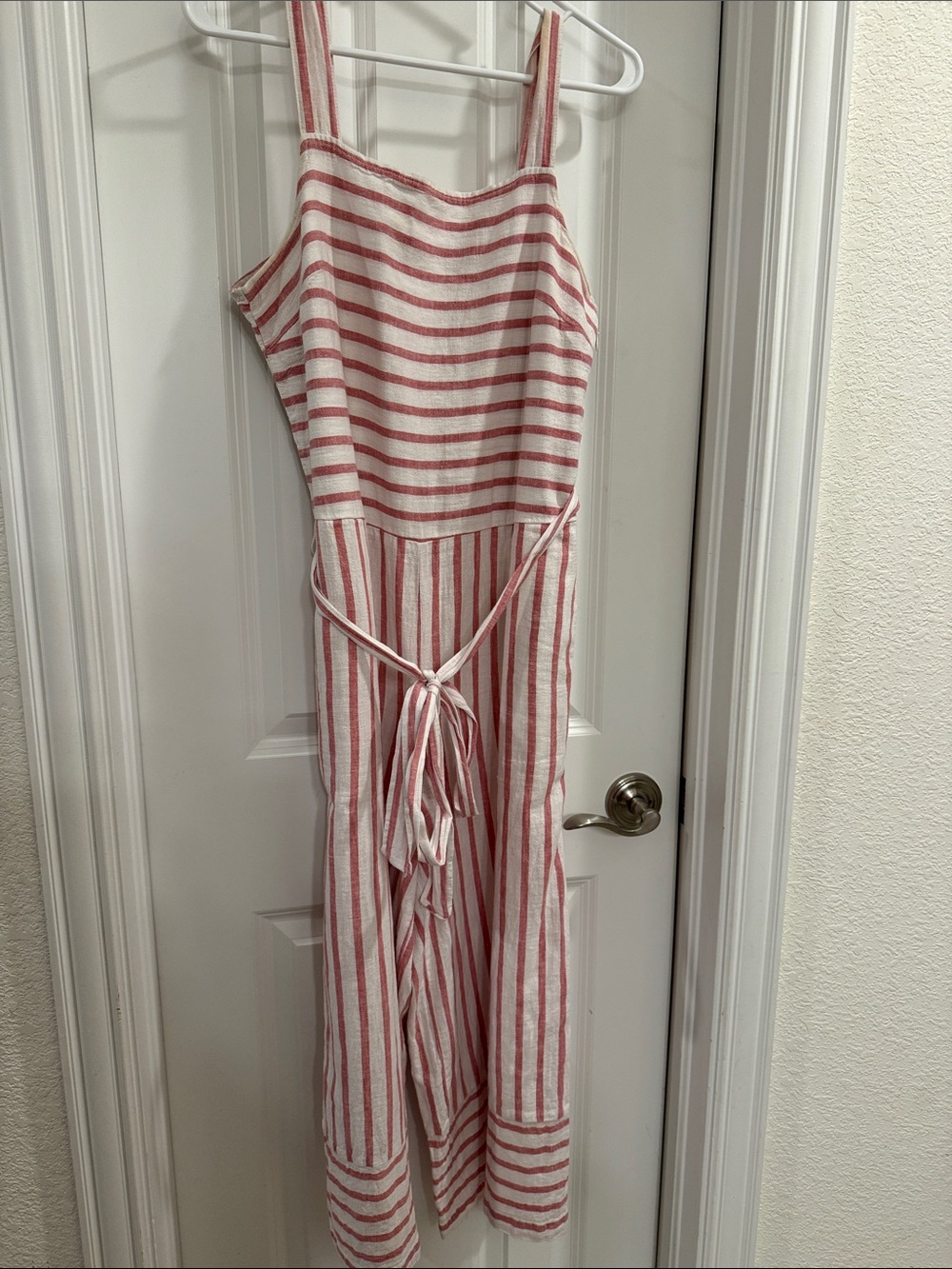 Striped Red and White woman’s Jumpsuit. Size M